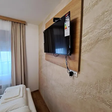 Daire Positiv Lux & *