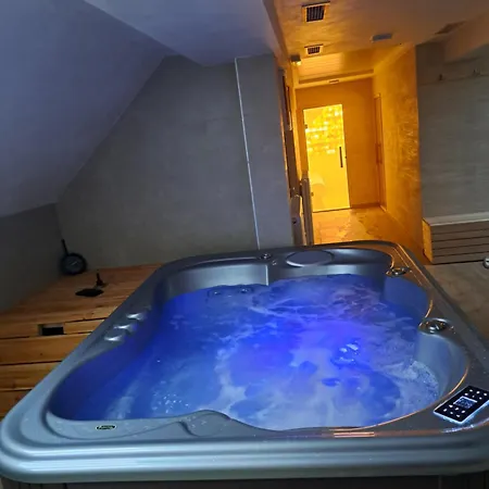 Daire Positiv Lux & *